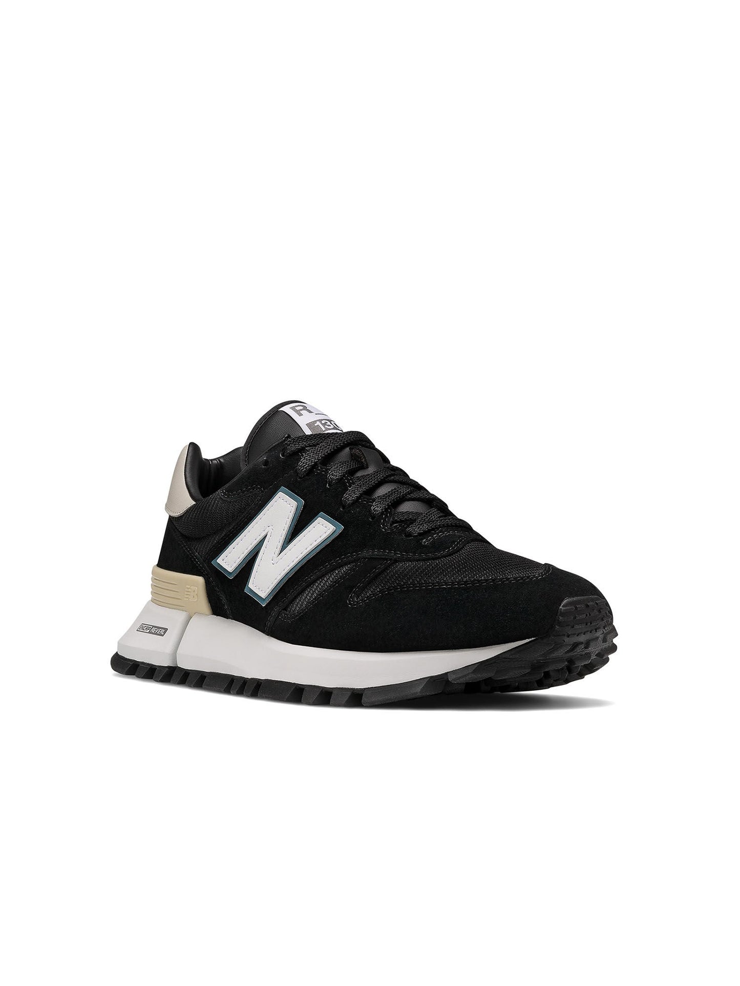 Men 1300 Black Sneakers