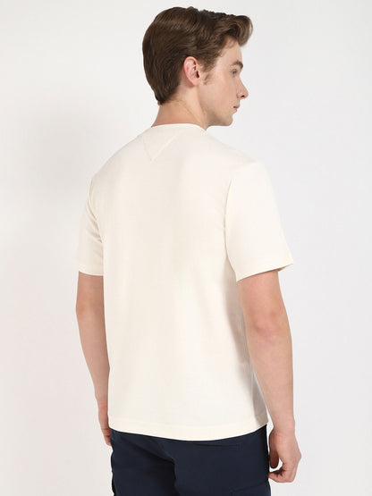 Tommy Hilfiger
Off White Logo Regular-Fit Cotton T-Shirt