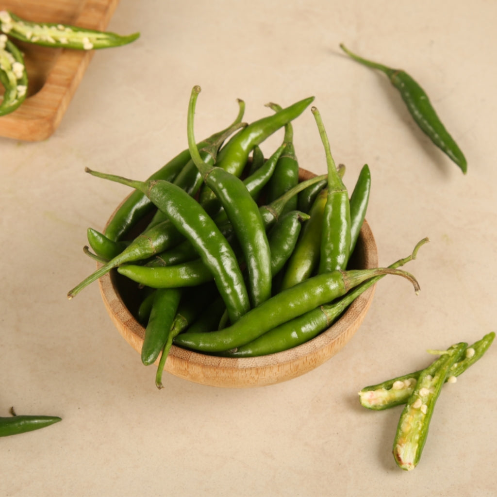 Green chilli ( हरी मिर्च ) - 100g